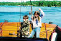 fishing3.jpg (100326 bytes)